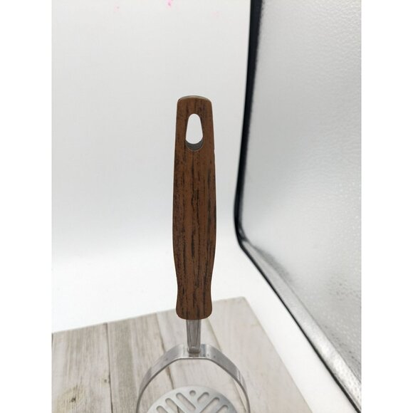 Vintage EKCO Potato Vegetable Masher Faux Wood Handle Utensil 9 1/2" - Picture 2 of 6